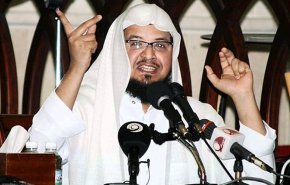 ثلاثة سنوات دون اسباب قانونية.. عبد المحسن الاحمد لا يزال في سجون السعودية
