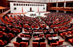 البرلمان التركي يصادق على تواجد القوات التركية في ليبيا لـ18 شهرا