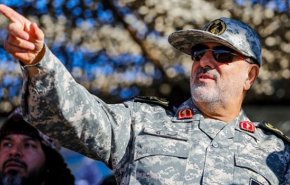 قائد سلاح البر للحرس الثوري يتفقد حدود شمال غرب ايران المتاخمة لقرة باغ