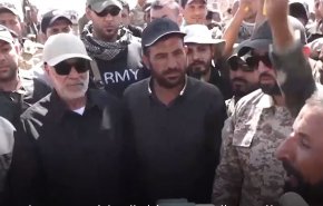 شاهد.. الشهيد المهندس بجانب مقاتلي الحشد في قلب معركة الحويجة 