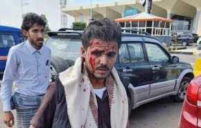 أول تعليق من صنعاء على تفجيرات مطار عدن 