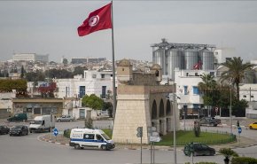 تونس تفرض عزلا عاما لوقف تفشي كورونا
