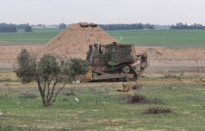 المشاهد الأولى لآثار توغل وقصف الاحتلال شرق خانيونس