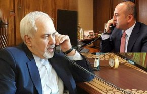 محادثات هاتفية بين ظريف ونظيره التركي حول العلاقات الثنائية