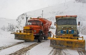 برف و باران در جاده‌های 15 استان/13 جاده مسدود است