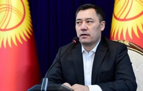 رئيس قرغيزستان الجديد يتخلى عن موكب السيارات وعن المأدبة عند التنصيب