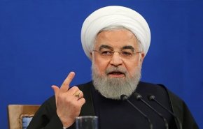 الرئيس روحاني يدعو للاستفادة من تجارب الصمود ضد الحرب الاقتصادية