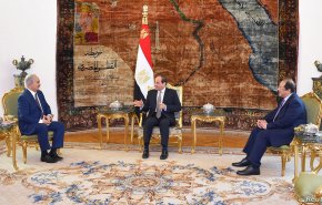 سياسة مصر المتغيرة في ليبيا الى أين؟