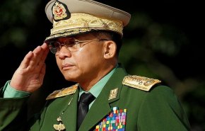 جيش ميانمار يسلم السلطة لجنرال متهم بـ'فظائع' ضد الروهينغا