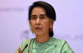 شرطة ميانمار توجه اتهامات إلى الزعيمة والرئيس المعتقلين