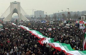 ايران الثورة الاسلامية وثقلها العالمي