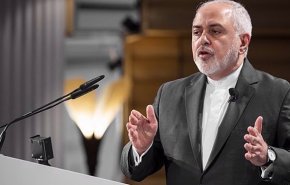 ظريف: يتعين على اميركا رفع الحظر عن ايران بشكل فعال من دون شروط