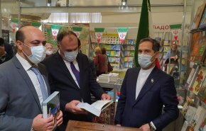 تألق الجناح الإيراني في معرض مينسك الدولي للكتاب