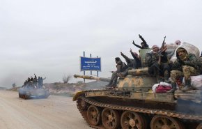 الجيش السوري يحشد قواته والمسلحون يستنفرون الخنادق