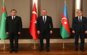 تركيا توقع اتفاق تعزيز التعاون مع أذربيجان وتركمانستان