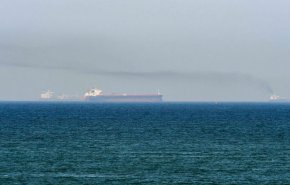 هيئة بريطانية: انفجار داخل سفينة في بحر عُمان