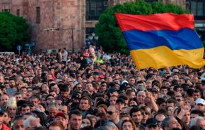 الرئيس الأرمني يرفض طلب باشينيان إقالة قائد الأركان