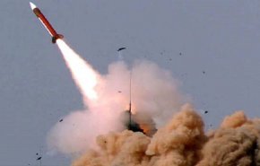 شاهد/فشل انظمة الدفاع الجوي السعودية في صد الصواريخ اليمنية