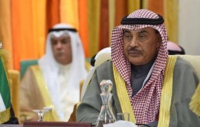 استجواب جديد لرئيس الحكومة يعمق الأزمة السياسية بالكويت