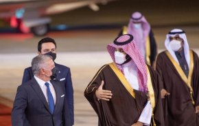 ولي العهد السعودي يستقبل ملك الأردن في الرياض