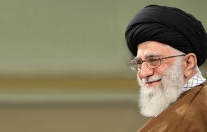 قائد الثورة الإسلامية يلقي كلمة في يوم المبعث النبوي الشريف