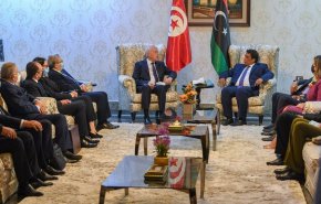 الرئيس التونسي في زيارة عمل إلى ليبيا يدعو إلى تجاوز الخلافات بين الدولتَين