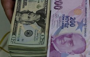 کاهش کم‌سابقه ارزش لیر پس از برکناری رئیس بانک مرکزی ترکیه