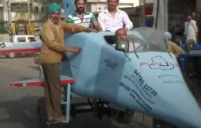 بالفيديو..مهندس هندي يصنع سيارة على شكل طائرة 