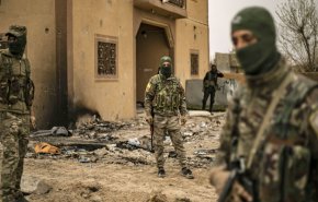 'قسد' تستولي بالقوة على منازل مواطنين بالحسكة وترفع علم امريكا عليها