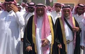 مواطن يشتكي سلب النظام السعودي حقوق قبائل الربع الخالي