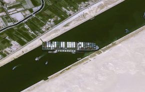 إيران تقترح ممرا بديلا عن قناة السويس
