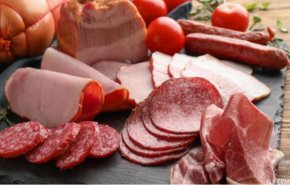 فیديو مروع ... الاثار التي تسببها اللحوم المصنعة في اجسامنا

