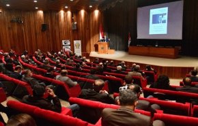 وزير الاعلام السوري يؤكد أهمية دور الإعلام الوطني في كشف الحرب على الليرة