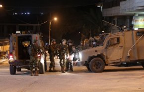 مواجهات مع الاحتلال خلال مداهمات واعتقالات في الضفة