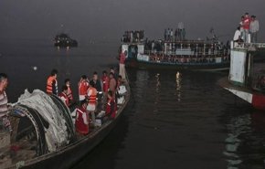 کشتی مسافری بنگلادشی غرق شد/ ۵ نفر کشته و دهها تن مفقود شدند