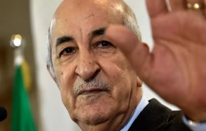 الرئيس الجزائري يعلن الغاء مشروع سحب الجنسية من المعارضين
