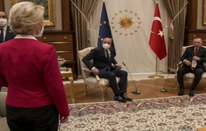 تركيا تعلق على الحادث البروتوكولي مع رئيسة المفوضية الاوروبية في انقرة