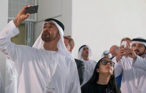 ناشط إماراتي: تجسس النظام يطال غالبية مواطني الإمارات