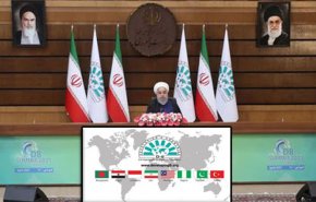 هذا ما دعا إليه الرئيس روحاني في قمة الدول الـ8 الاسلامية النامية   