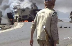 پیروزی بزرگ ارتش و کمیته های مردمی یمن با آزادسازی جبهه المشجع در غرب مأرب/ مهمترین سنگر دفاعی متجاوزان مأرب درهم شکست