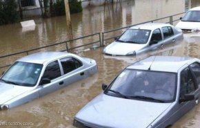 الجزائر تشكل خلية أزمة جراء الفيضانات