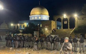 أبو مرزوق: العدو سيدفع ثمن الاعتداء على القدس وتدنيس الأقصى