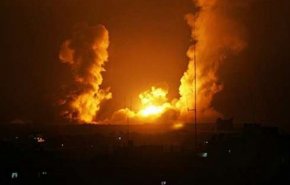 حمله موشکی یمن به یک پایگاه نظامی در داخل شهر مأرب