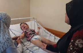 شاهد: أطفال يتلقون العلاج في مستشفى ناصر بخانيونس