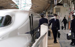 اعتذار عن تأخر قطار في اليابان 'دقيقة واحدة'