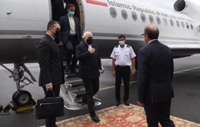 وزير الخارجية الايراني يصل الى يريفان