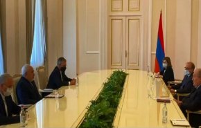 ظريف يجري مباحثات مع رئيس جمهورية أرمينيا
