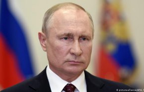 بوتين يمنح جميع مواطني العالم فيزا سياحية طويلة لزيارة روسيا

