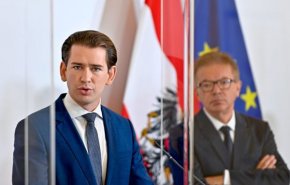 نزاع بين الأحزاب تفصل الائتلاف الحاكم في النمسا 
