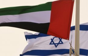 رفع علم الإمارات لأول مرة أمام مبنى السفارة في تل أبيب